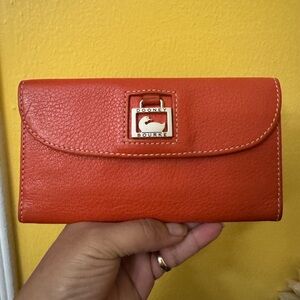 Dooney & Bourke Orange and Cream Leather Wallet. (Used)
